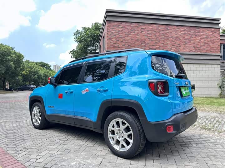 Jeep Renegade 2019 2019款 220T 自动领先版