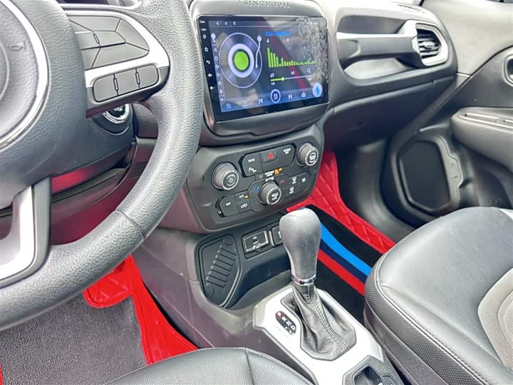 Jeep Renegade 2019 2019款 220T 自动领先版