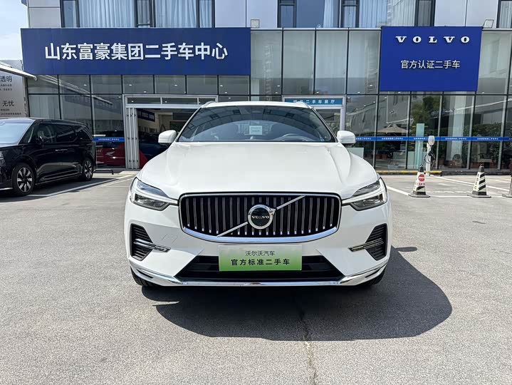 Volvo XC60 Hybrid 2025 2025款 插电式混动 长续航四驱智雅豪华版