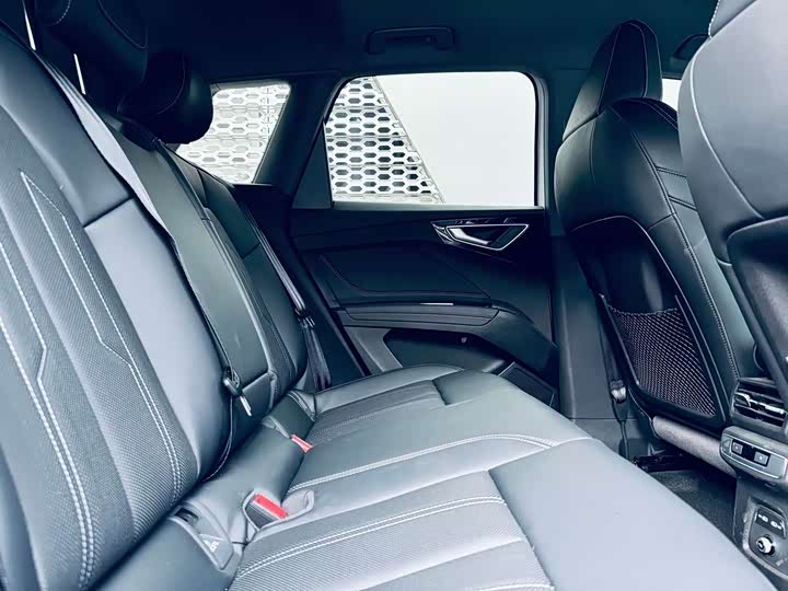 Audi Q4 e-tron 2024 2024款 40 e-tron 创境版