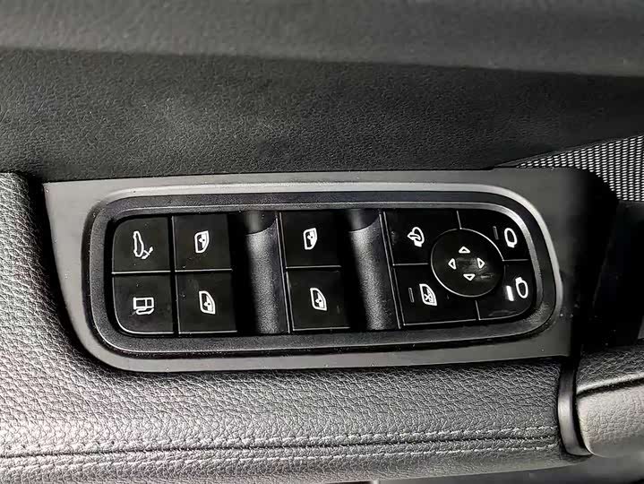 Porsche Cayenne Hybrid 2024 2024款 Cayenne E-Hybrid 2.0T