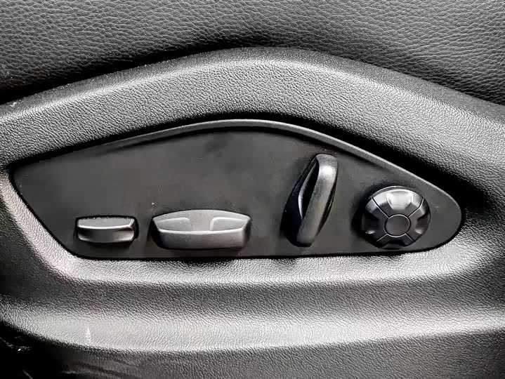 Porsche Cayenne Hybrid 2024 2024款 Cayenne E-Hybrid 2.0T