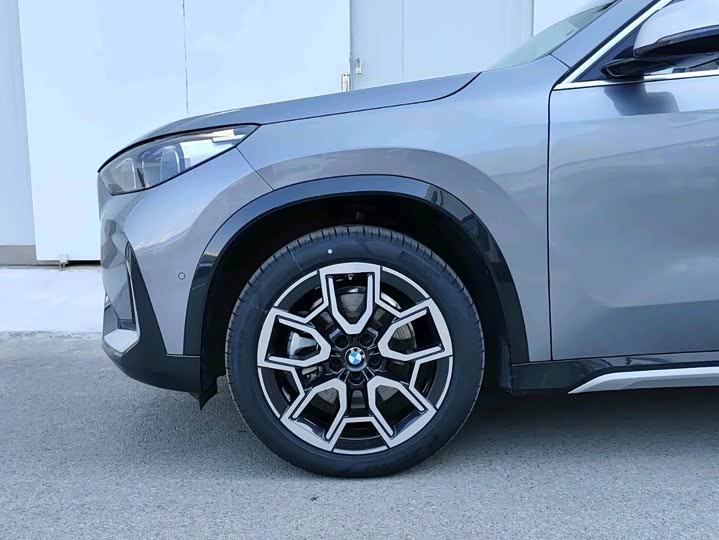 BMW X1 2024 2024款 sDrive25Li X设计套装