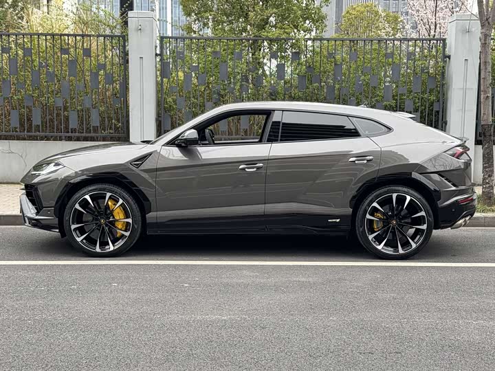 Lamborghini Urus 2023 2023款 4.0T V8 S