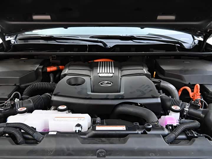 Lexus LX 2025 2025款 700h 领界版