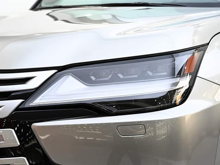Lexus LX 2025 2025款 700h 领界版