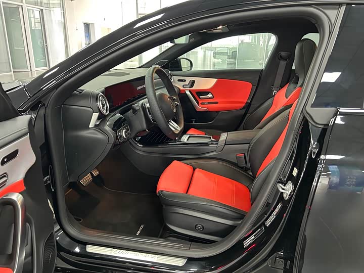 Mercedes-Benz CLA-Class AMG 2025 2025款 AMG CLA 35 4MATIC