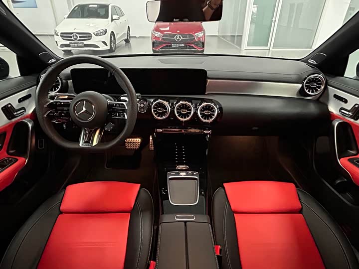 Mercedes-Benz CLA-Class AMG 2025 2025款 AMG CLA 35 4MATIC