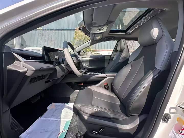 Changan Raeton Plus 2023 2023款 1.5T DCT尊贵型