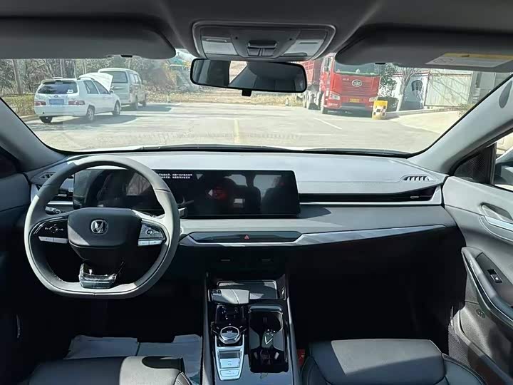 Changan Raeton Plus 2023 2023款 1.5T DCT尊贵型