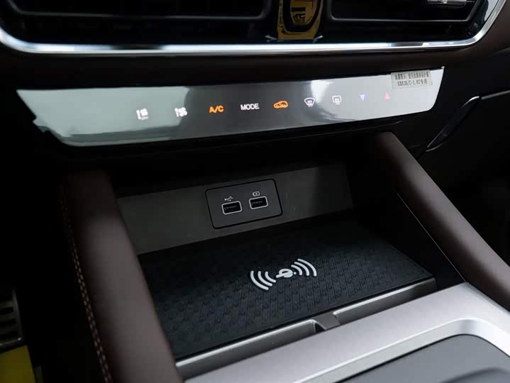 Jetour X95 2023 2023款 1.6T DCT时代版 7座