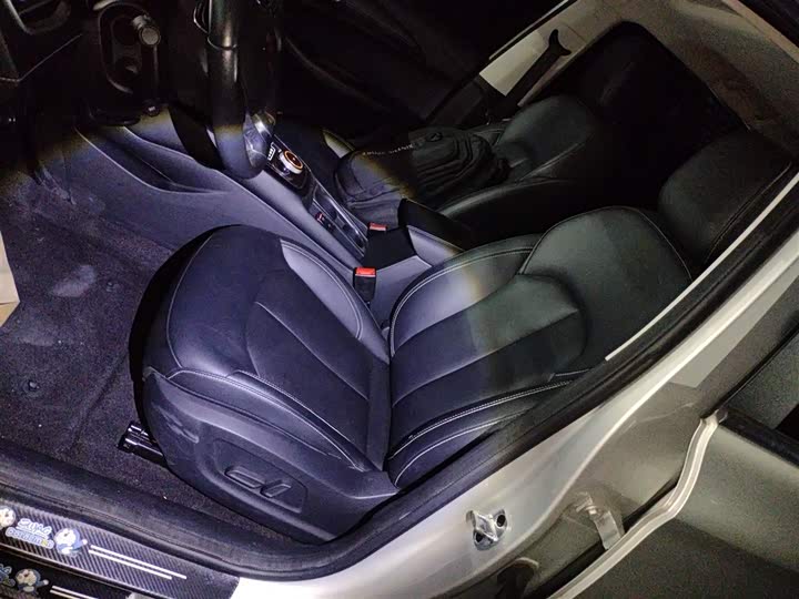 Roewe Ei5 2018 2018款 互联网旗舰版