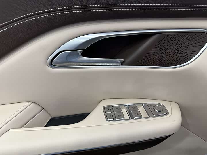 Bestune M9 2023 2023款 2.0T 尊享型