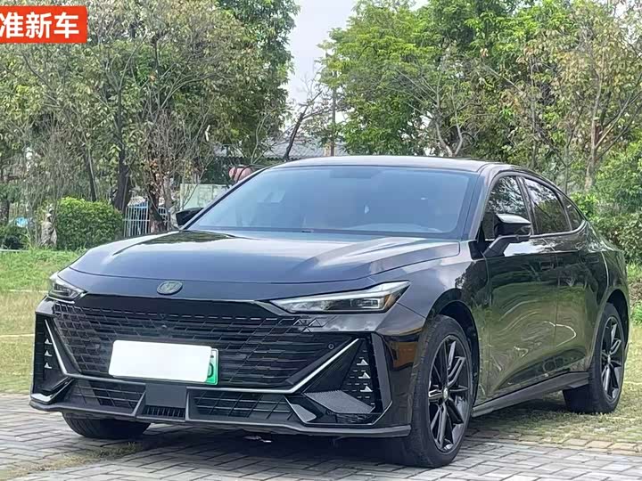 Changan UNI-V Hybrid 2023 2023款 智电iDD 1.5T 113km智趣型（飞快版）