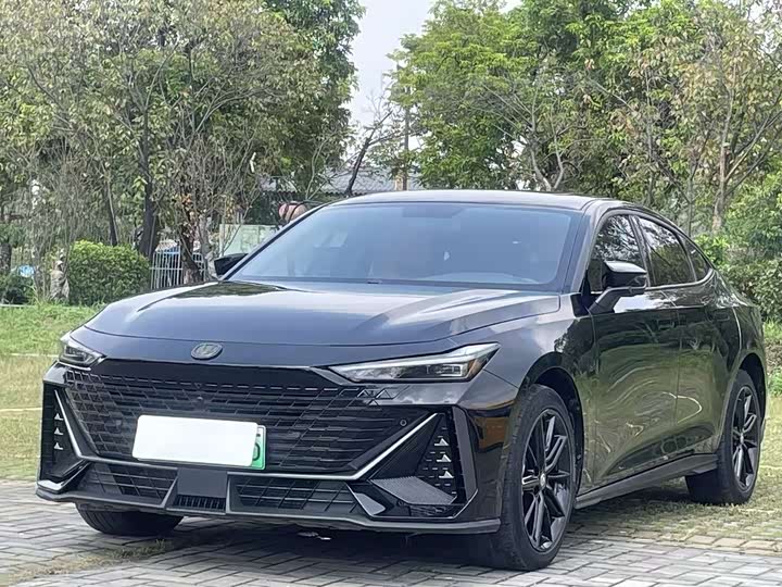 Changan UNI-V Hybrid 2023 2023款 智电iDD 1.5T 113km智趣型（飞快版）