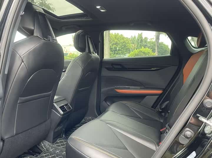 Changan UNI-V Hybrid 2023 2023款 智电iDD 1.5T 113km智趣型（飞快版）