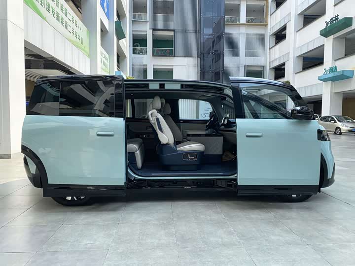 Zeekr Mix 2025 2025款 长续航智驾版