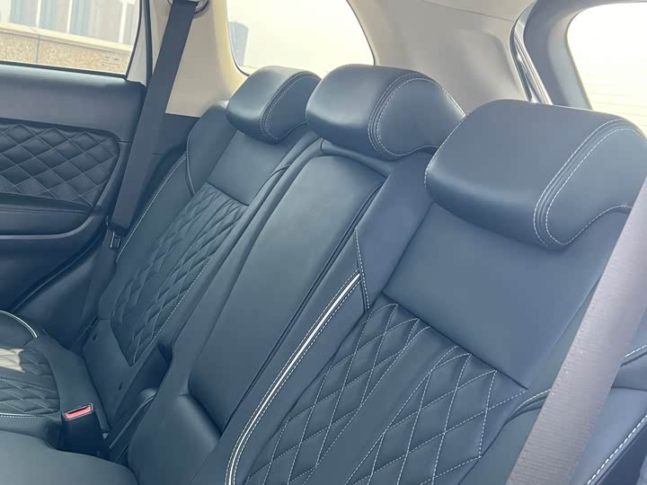 Mitsubishi Outlander 2021 2021款 2.4L 四驱致享版 5座