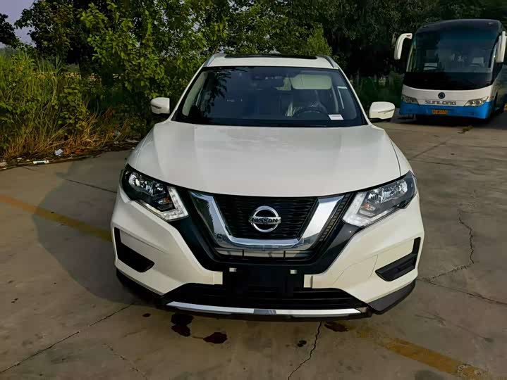 Nissan X-Trail 2023 2023款 经典 2.0L 两驱智联舒享版
