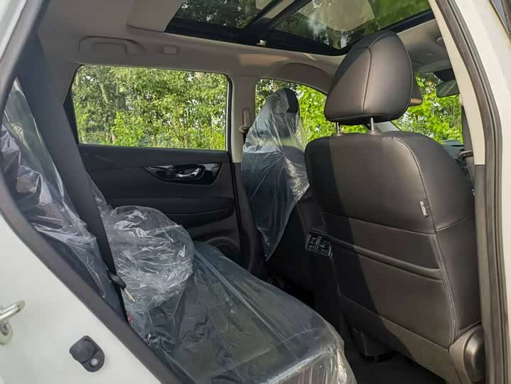 Nissan X-Trail 2023 2023款 经典 2.0L 两驱智联舒享版