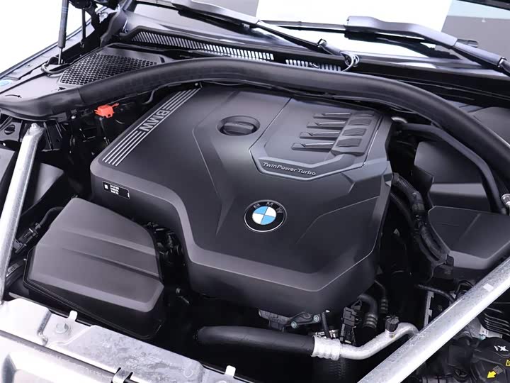 BMW 4 Series 2024 2024款 425i 敞篷M运动套装