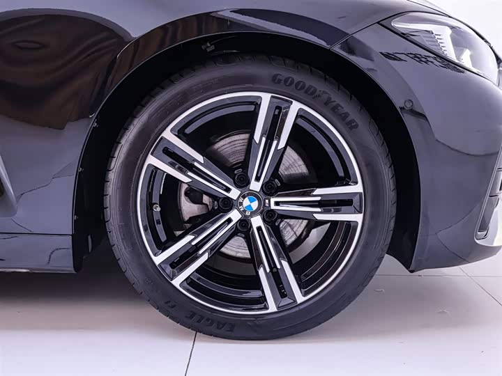BMW 4 Series 2024 2024款 425i 敞篷M运动套装
