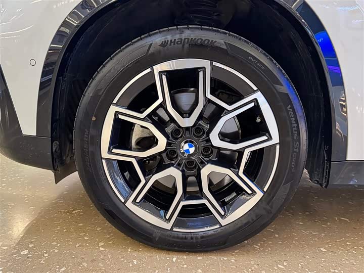 BMW X1 2024 2024款 sDrive25Li X设计套装
