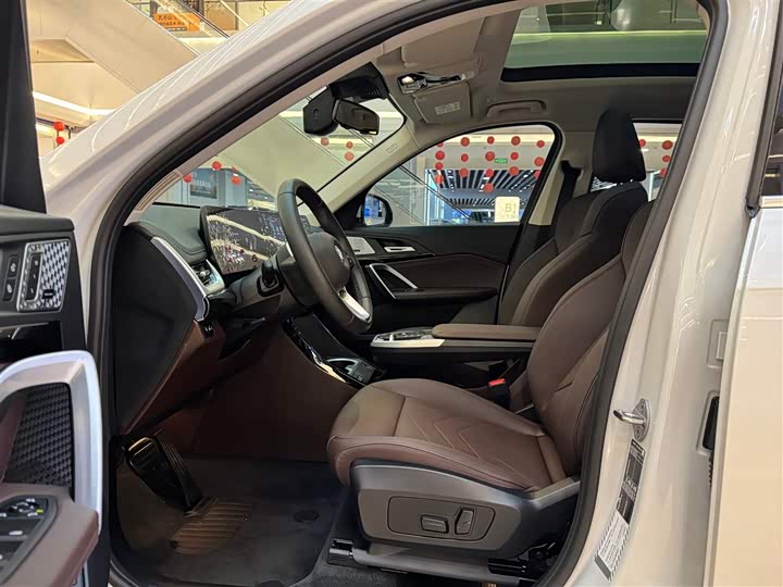 BMW X1 2024 2024款 sDrive25Li X设计套装