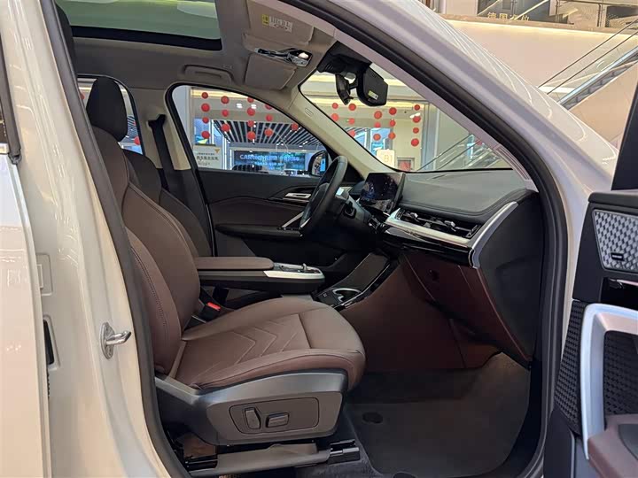 BMW X1 2024 2024款 sDrive25Li X设计套装