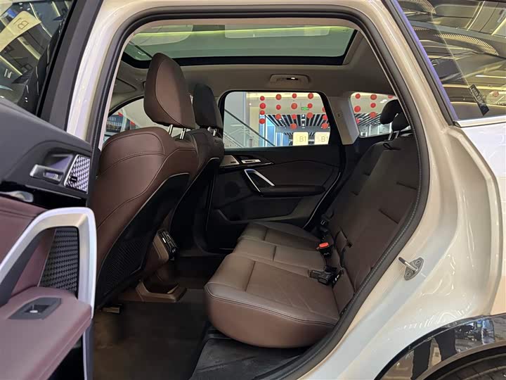 BMW X1 2024 2024款 sDrive25Li X设计套装