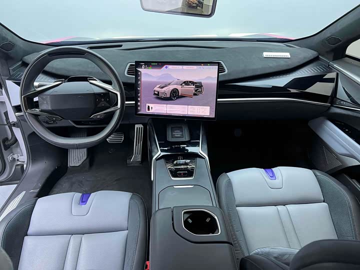 HiPhi Z 2023 2023款 四座版