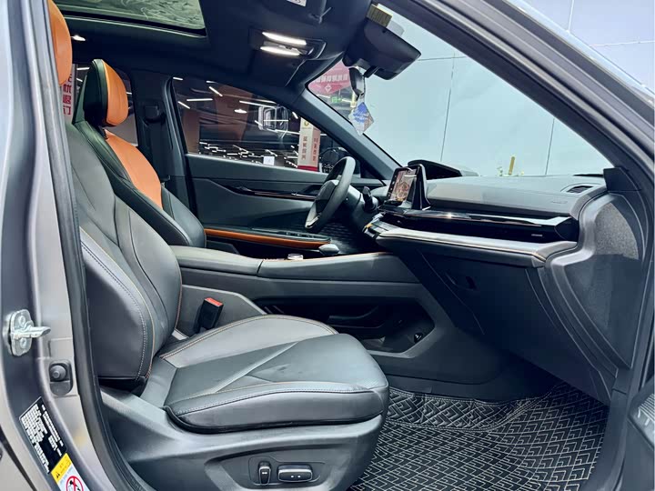 Changan UNI-V Hybrid 2023 2023款 智电iDD 1.5T 113km智酷型