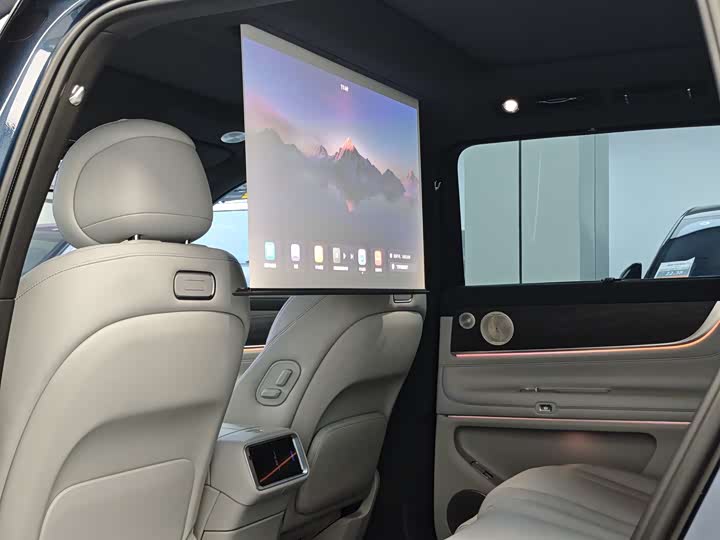 Aito M9 2025 2025款 纯电 Ultra版 100kWh 5座版