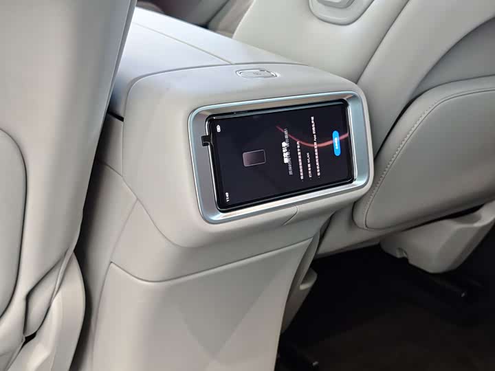 Aito M9 2025 2025款 纯电 Ultra版 100kWh 5座版