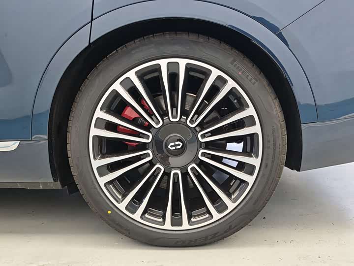 Aito M9 2025 2025款 纯电 Ultra版 100kWh 5座版