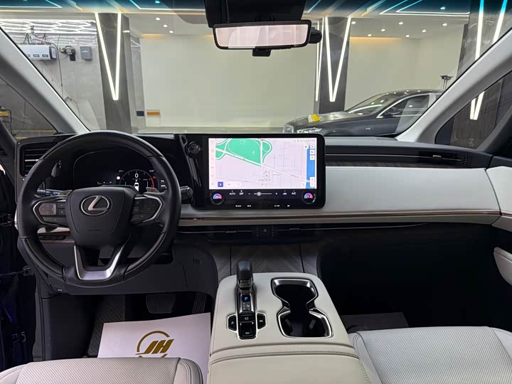 Lexus LM 2023 2023款 350h 七座隽雅版