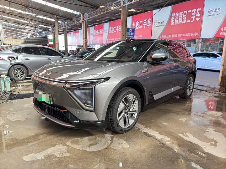 HiPhi Y 2023 2023款 560km 先锋版