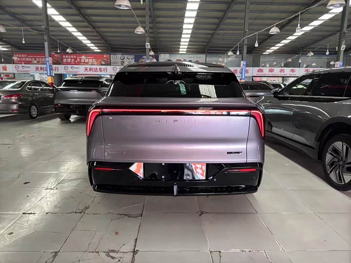 HiPhi Y 2023 2023款 560km 先锋版