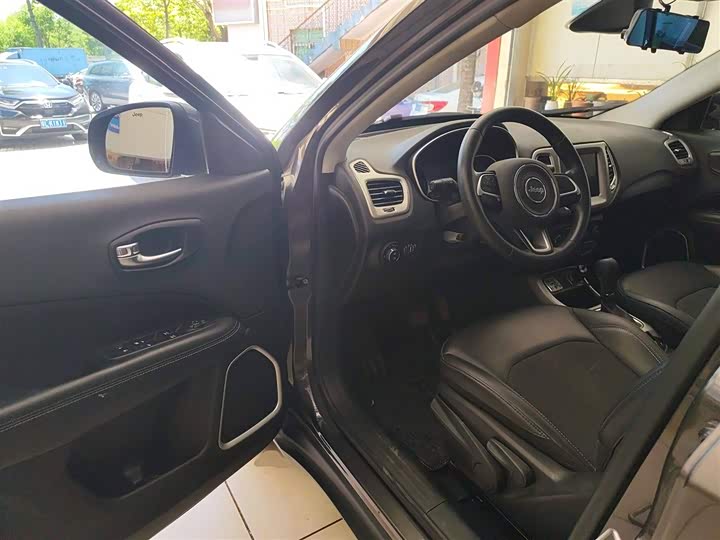 Jeep Compass 2020 2020款 220T 自动领先版