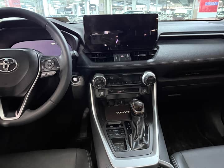 Toyota Wildlander 2024 2024款 2.0L CVT两驱豪华PLUS版