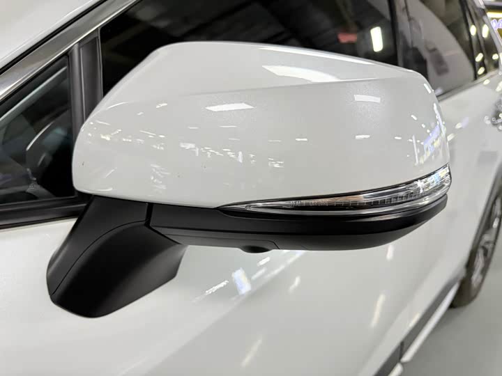 Toyota Wildlander 2024 2024款 2.0L CVT两驱豪华PLUS版