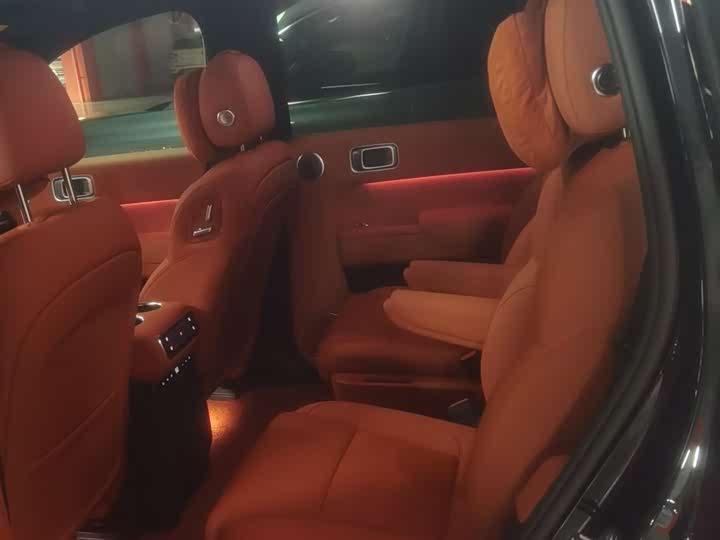 LiXiang L8 2025 2025款 Max 智能焕新版