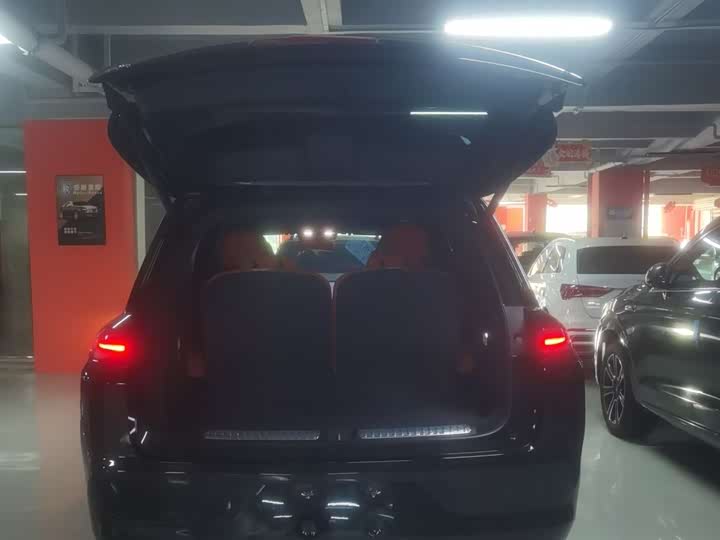 LiXiang L8 2025 2025款 Max 智能焕新版