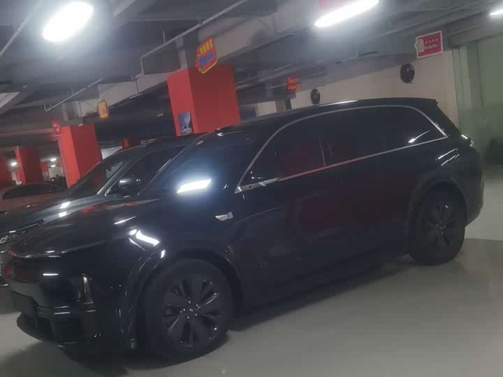 LiXiang L8 2025 2025款 Max 智能焕新版