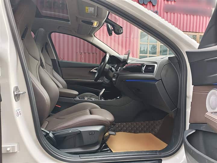 BMW 1 Series 2023 2023款 125i M运动曜夜版