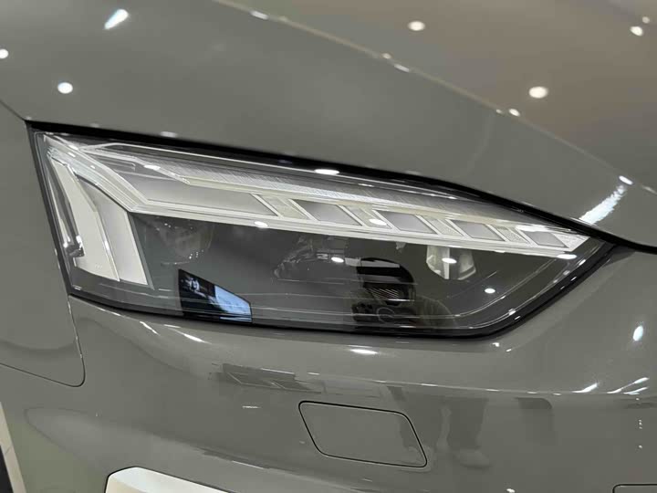 Audi A5 2024 2024款 Sportback 40 TFSI 时尚动感型