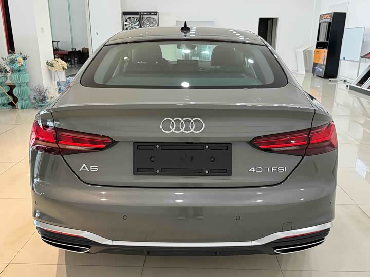 Audi A5 2024 2024款 Sportback 40 TFSI 时尚动感型