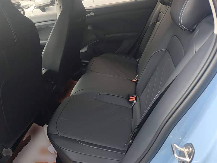 Volkswagen Tharu 2025 2025款 新锐 300TSI 锐享版