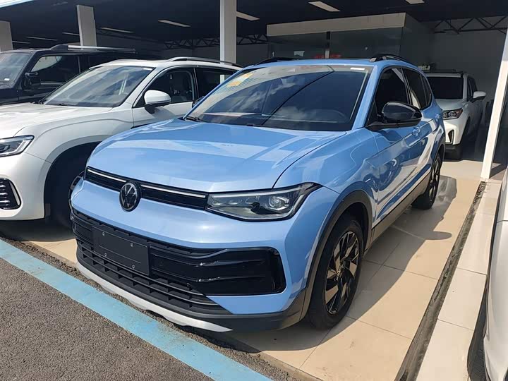 Volkswagen Tharu 2025 2025款 新锐 300TSI 锐享版