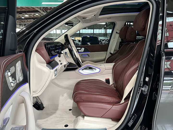 Mercedes-Benz Maybach GLS 2025 2025款 GLS 600 4MATIC 极夜版